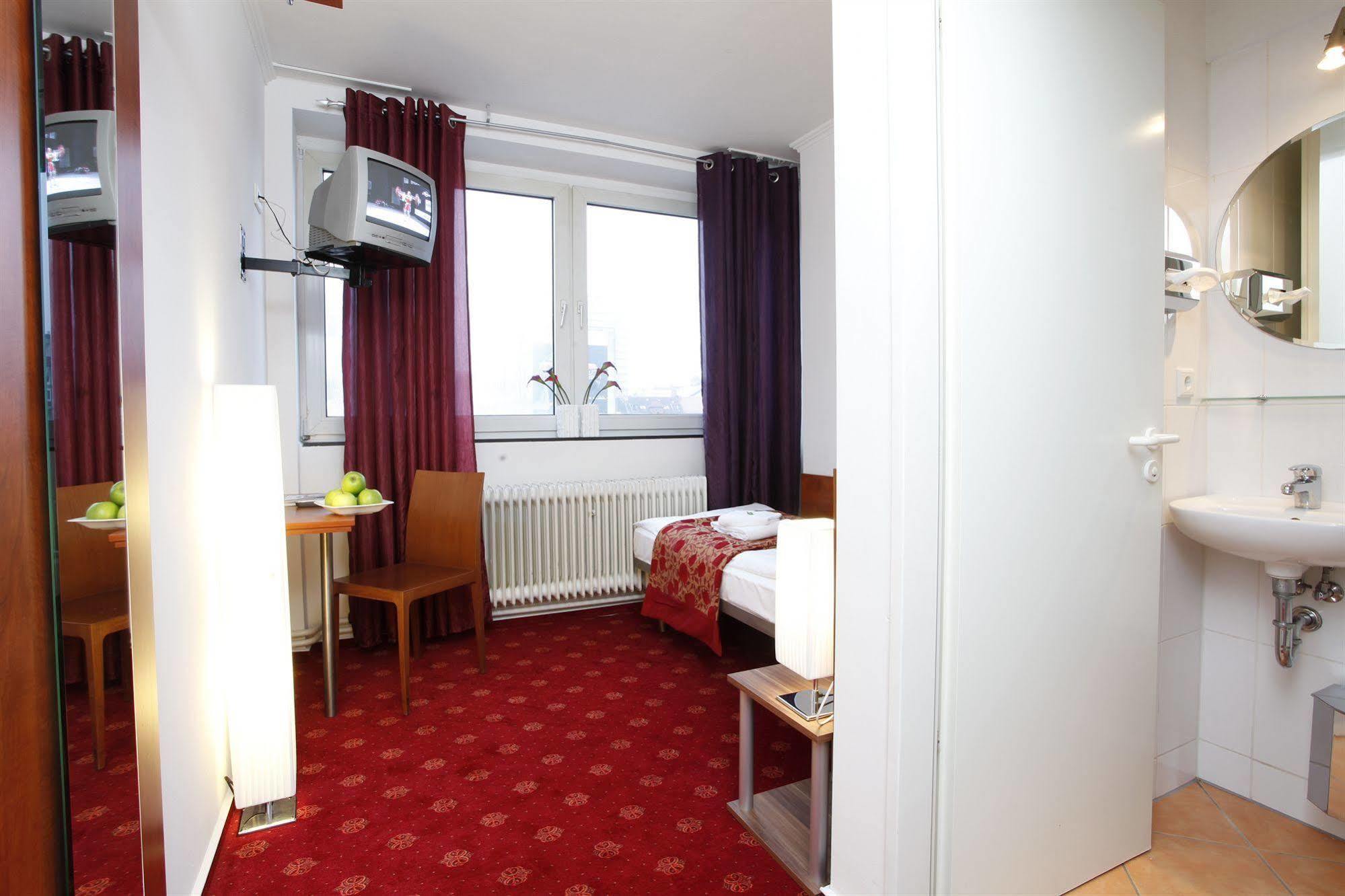 Keese Hotel 3*